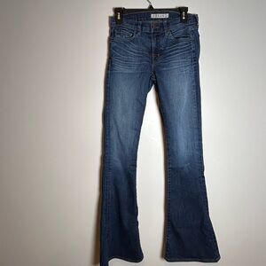 J brand women’s Bootcut jeans size 26 medium wash made in USA